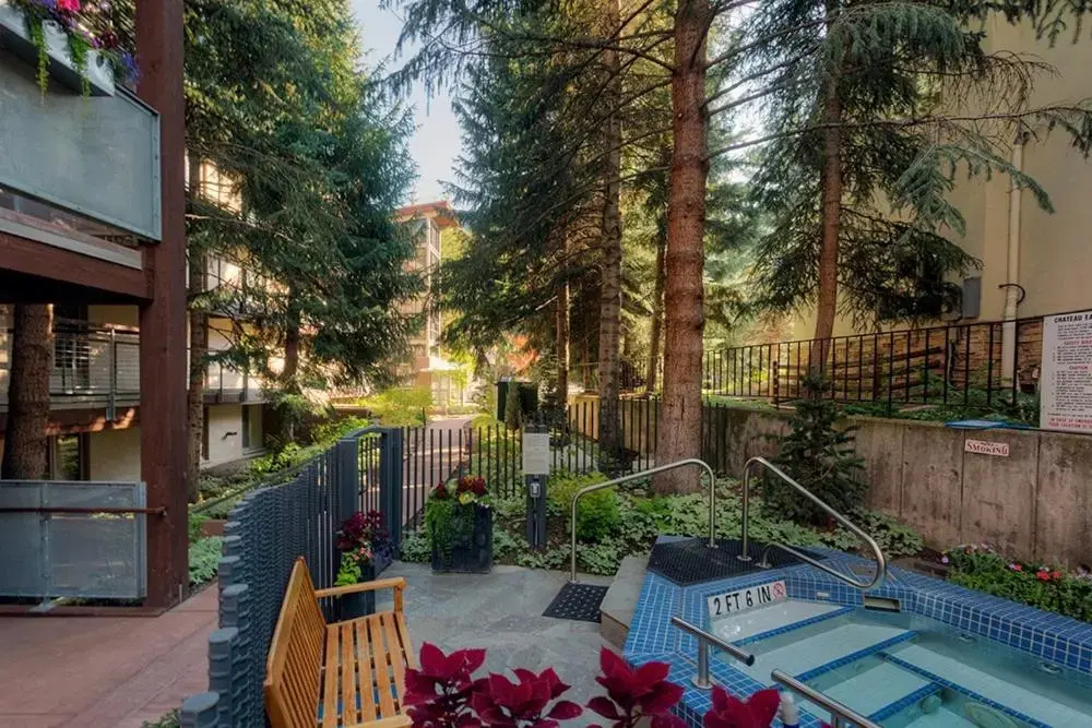 Chateau Eau Claire Unit 8