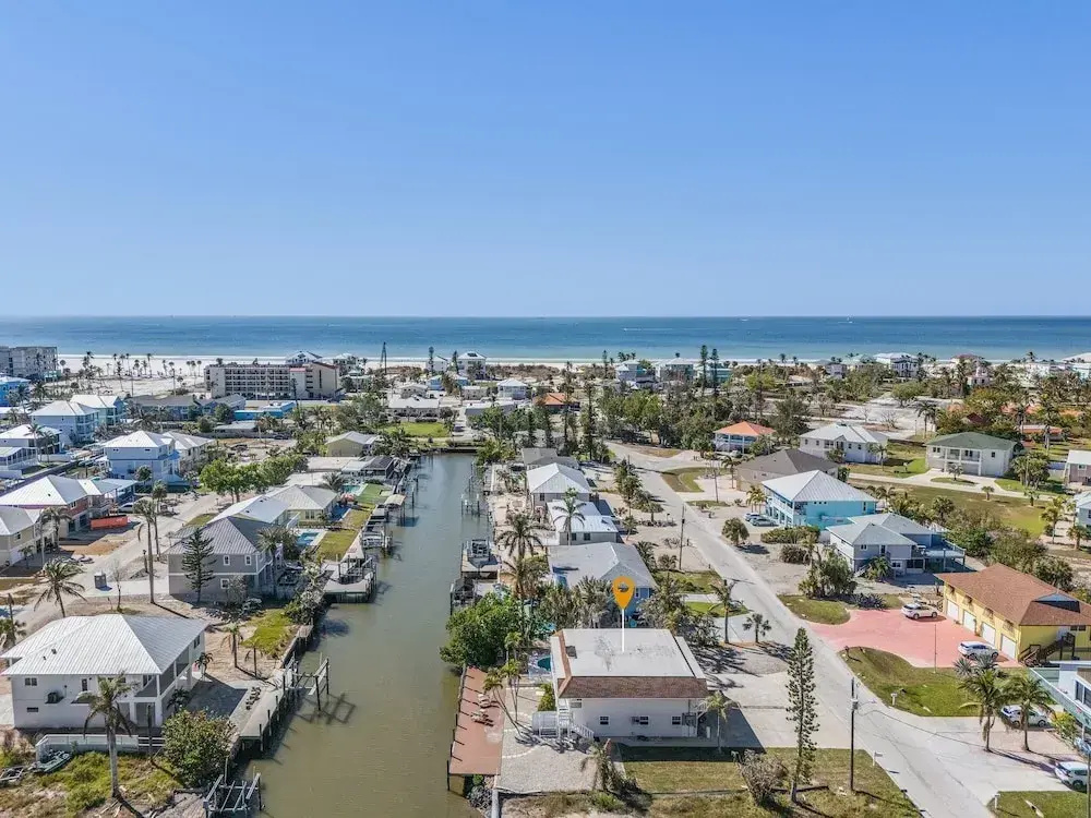 21591 Waterfront Duplex With Pool And Spa 2 Bedroom Home