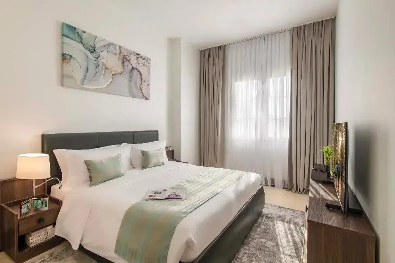 1 Bedroom Premier Apartment