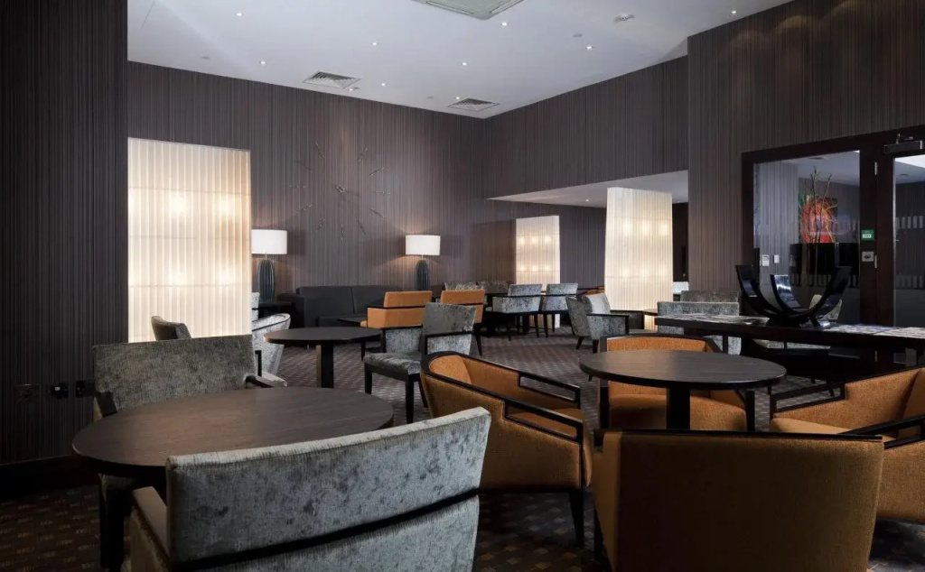 Holiday Inn London-Kensington Forum - Général