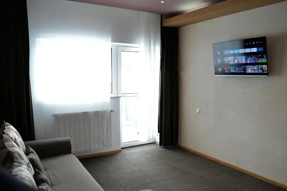 Comfort room