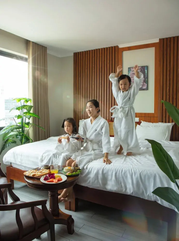Standard Double room (full double bed)