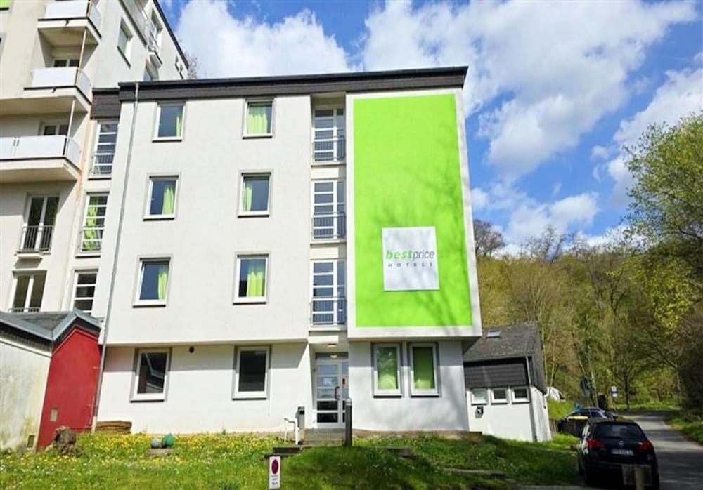 Bendorf Hotel by Belvilla Family Suite
