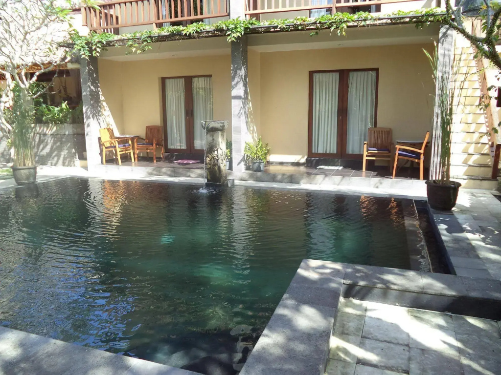 Hotel photo 12