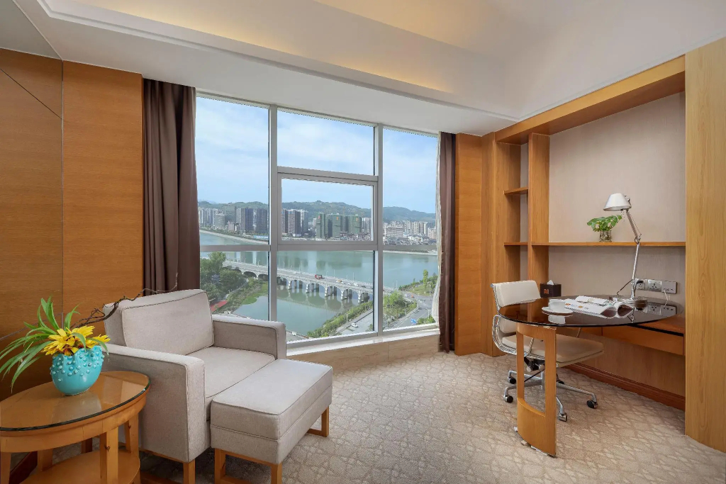 Zhangjiajie Huatian Hotel - фото 17