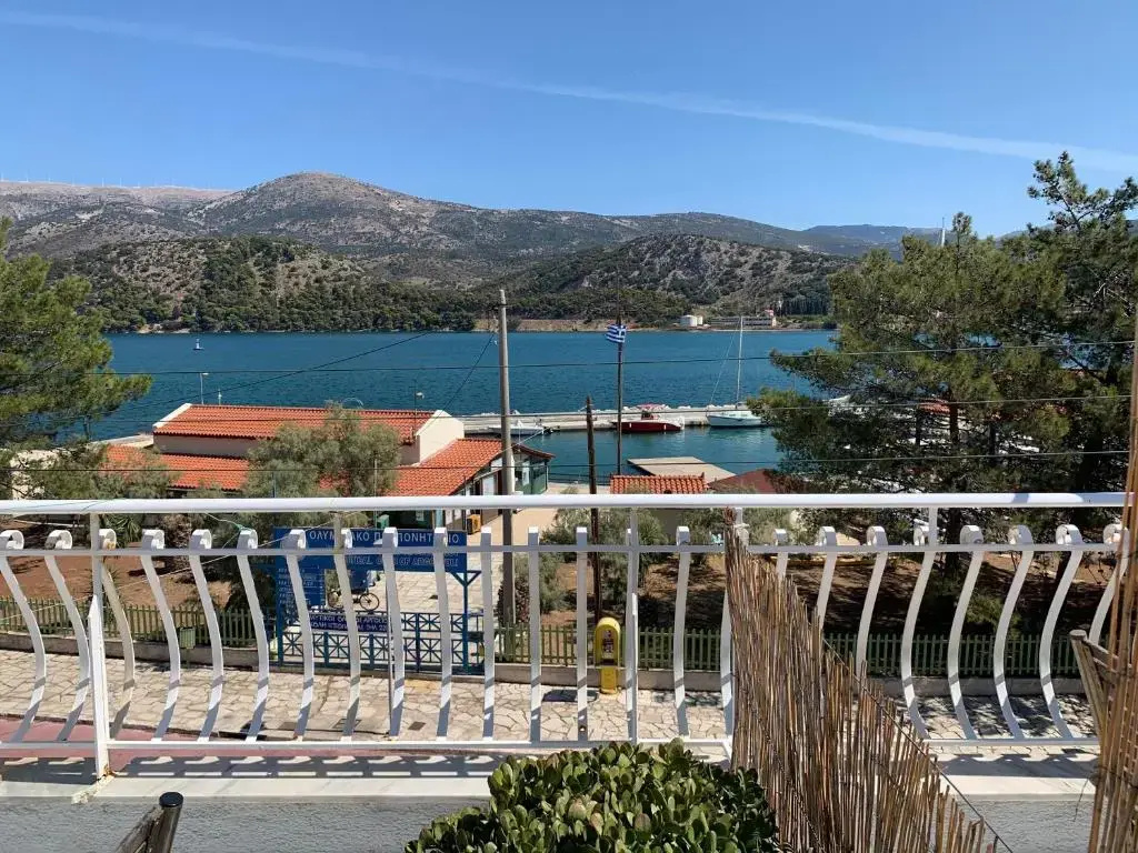 Standard Double room with balcony and with sea view (full double bed)