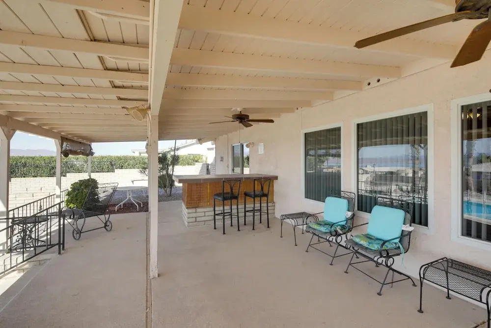2 Mi to Lake Havasu: Private Oasis w/ Pool & Views