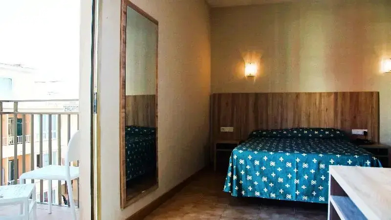 Standard Single room with balcony