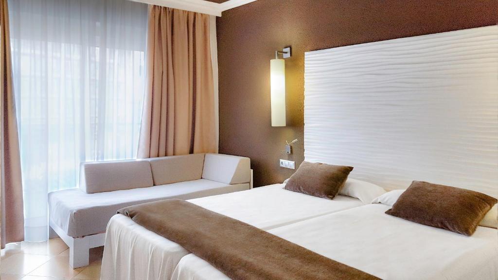 Двухместный номер Standard двуспальная кровать в Hotel Cesar Augustus