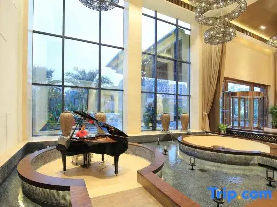 Lobby & Reception