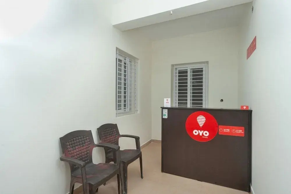 Vangal Nest by OYO Rooms