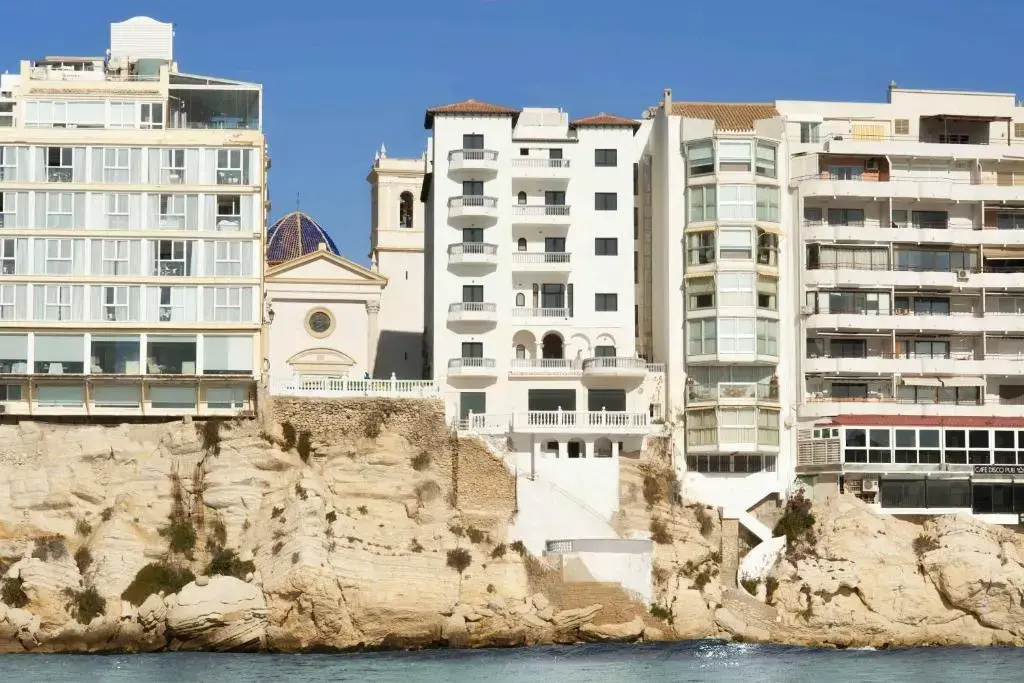 Standard Double room with sea view (full double bed)