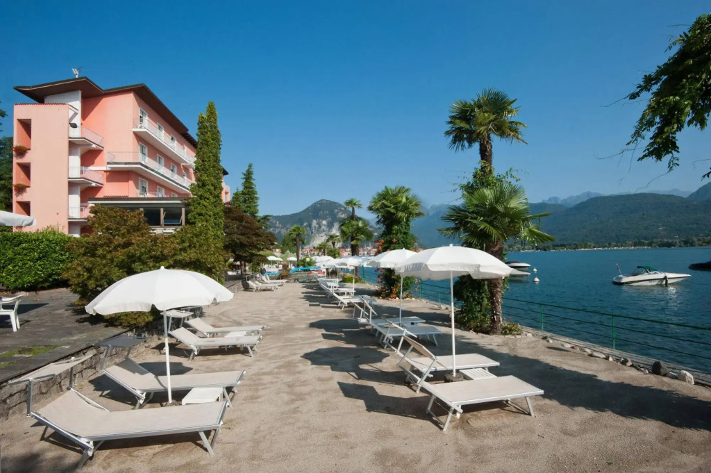 Hotel photo 12