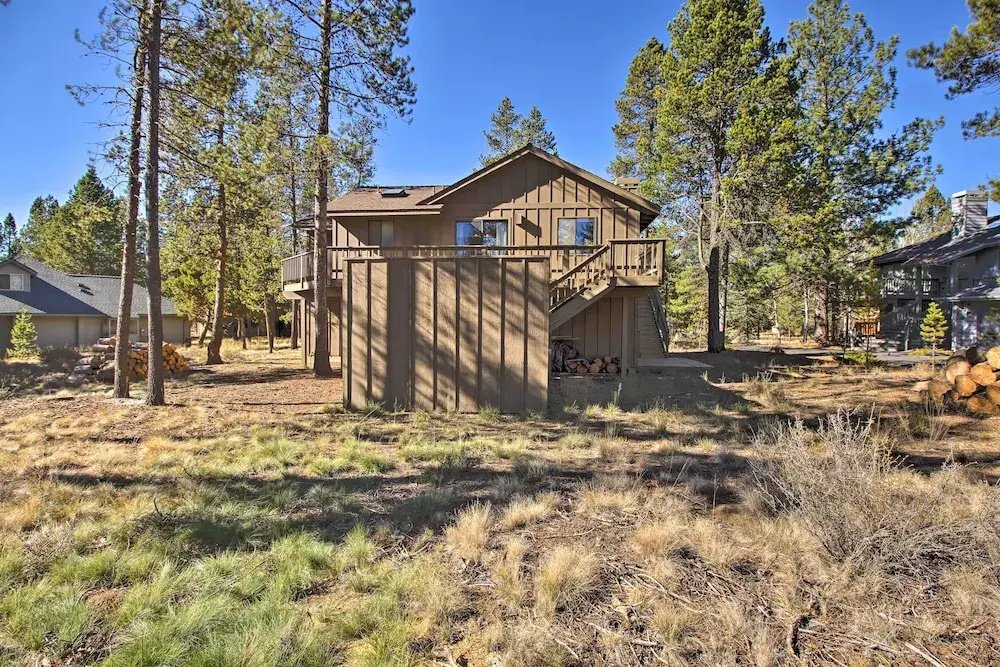 Sunriver Home w/ Hot Tub & 8 Sharc Passes