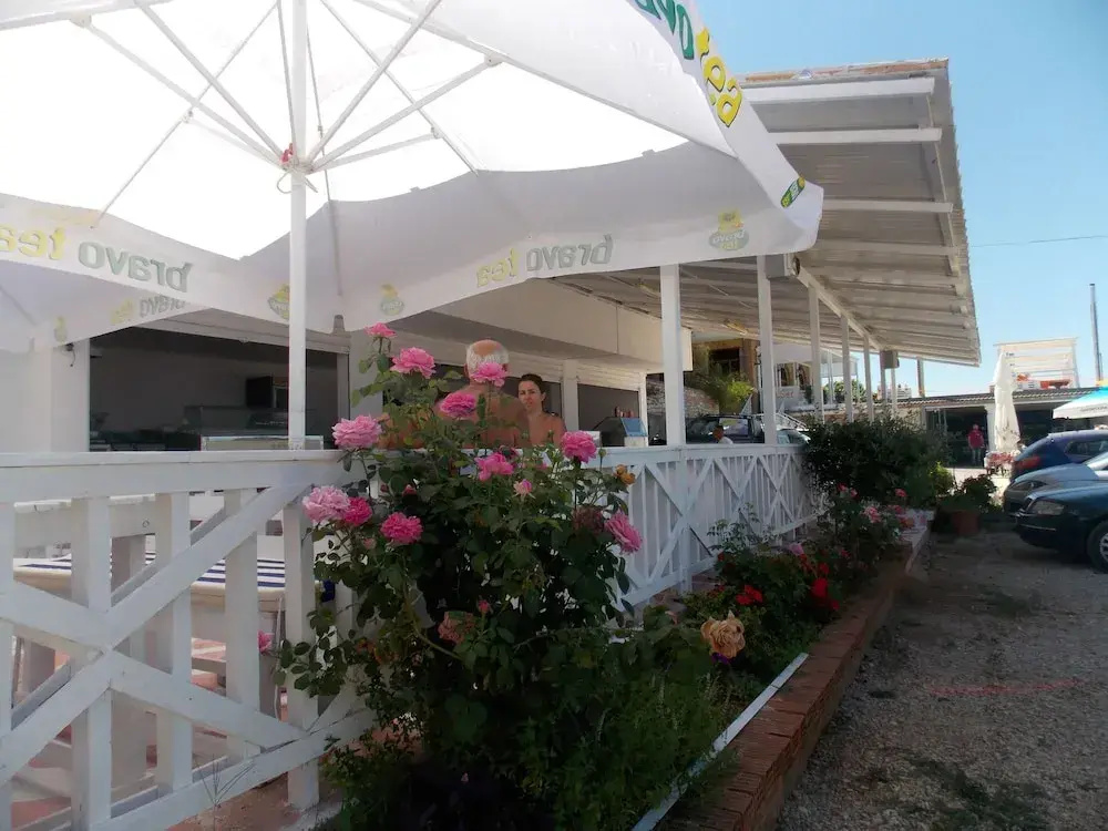 Santa Paola Hotel - In Sarandë (Kodrra)