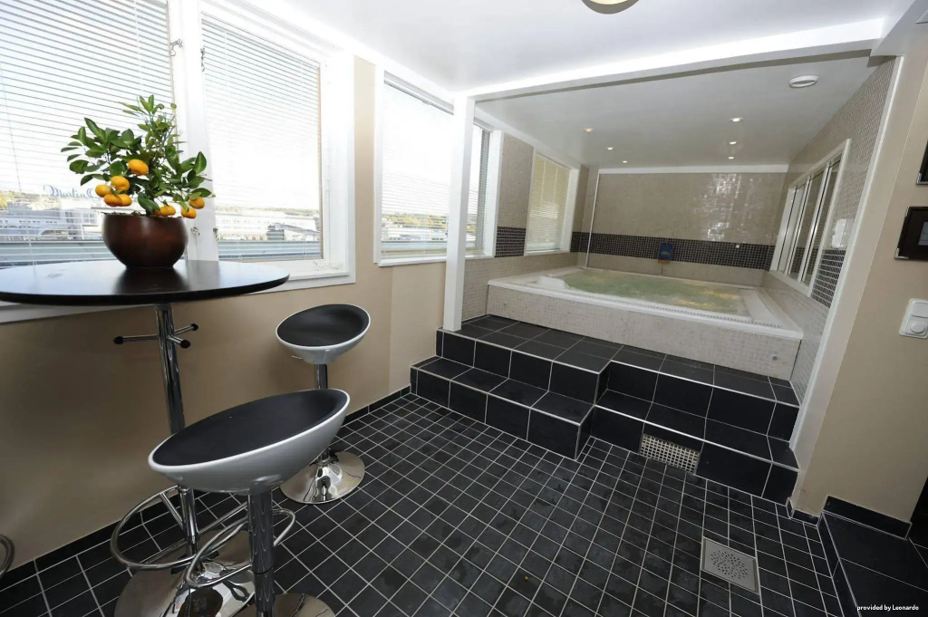 Best Western Capital Hotel - Général