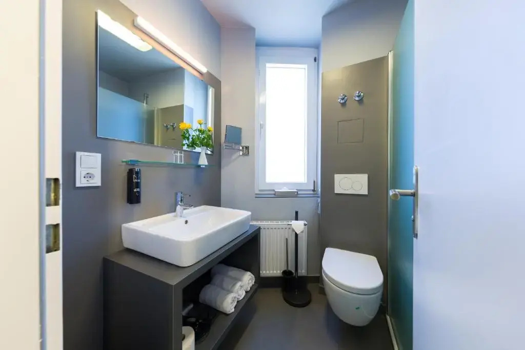 Economy Double room (full double bed)
