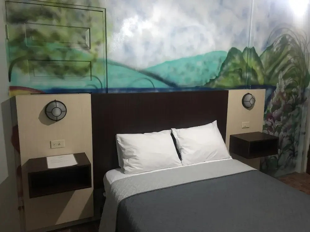 Best Time Inn Hotel - Car Rental — фото 6