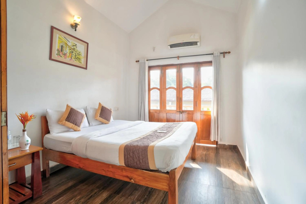 FabHotel Casa De Royale — 2