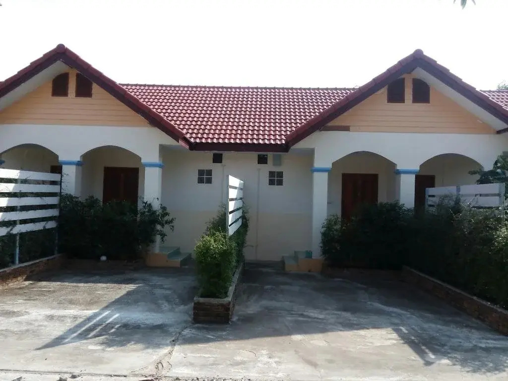 Jiraporn Resort