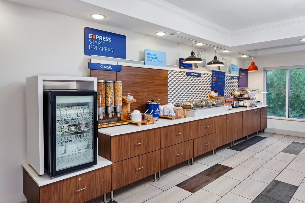 Holiday Inn Express Hotel & Suites Chicago South Lansing by IHG - Général