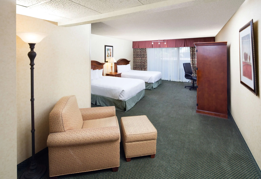 Premium Quadruple room