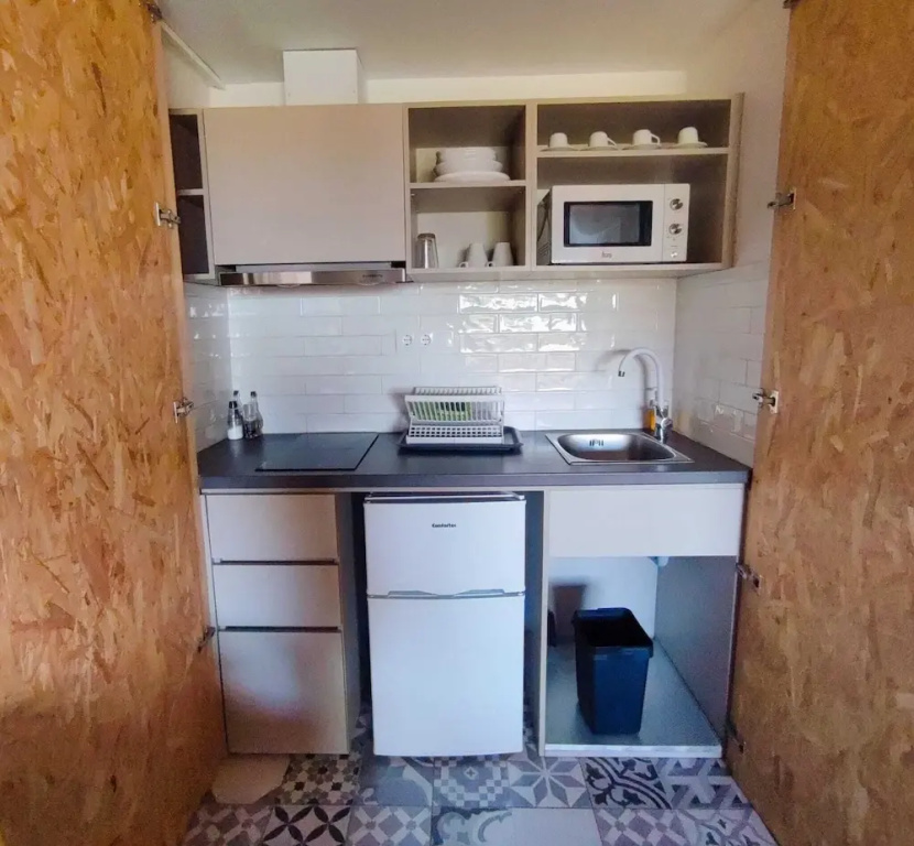 2 Bedrooms Studio