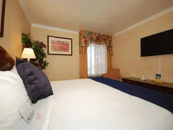 Best Western Airport Albuquerque InnSuites Hotel & Suites - Chambres