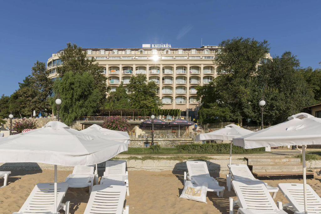 Elpida Beach Hotel