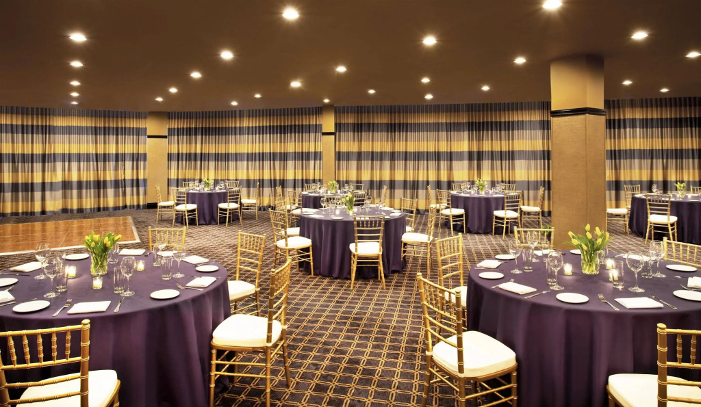 Sheraton Lincoln Harbor Hotel - Général