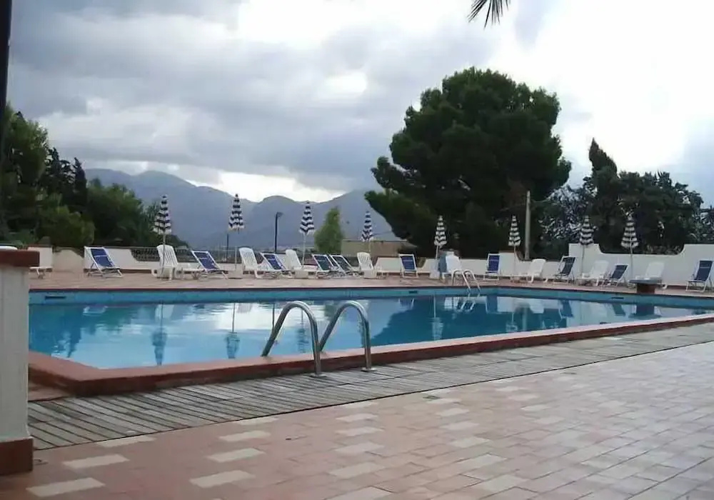 Hotel photo 8