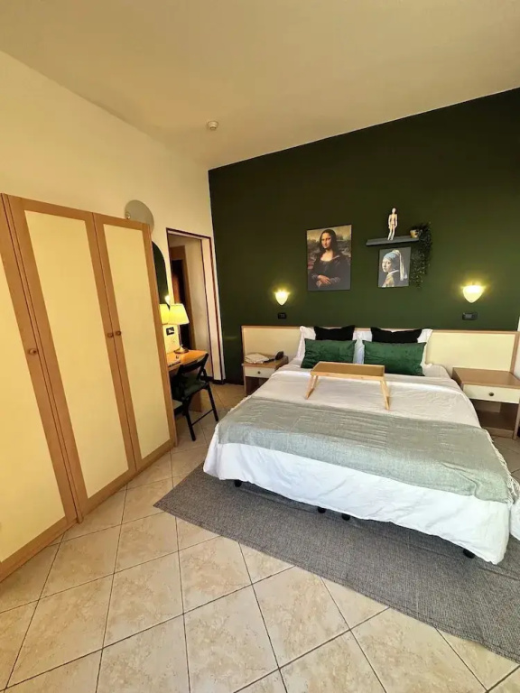Classic Quadruple room with balcony and with mountain view
