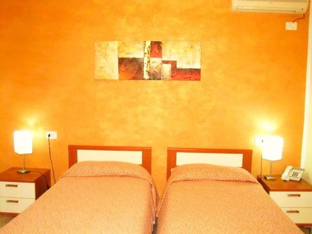 Ariadimari Hotel - Chambres