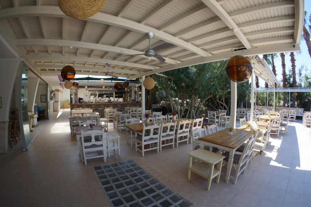 Tonoz Beach Hotel - Général