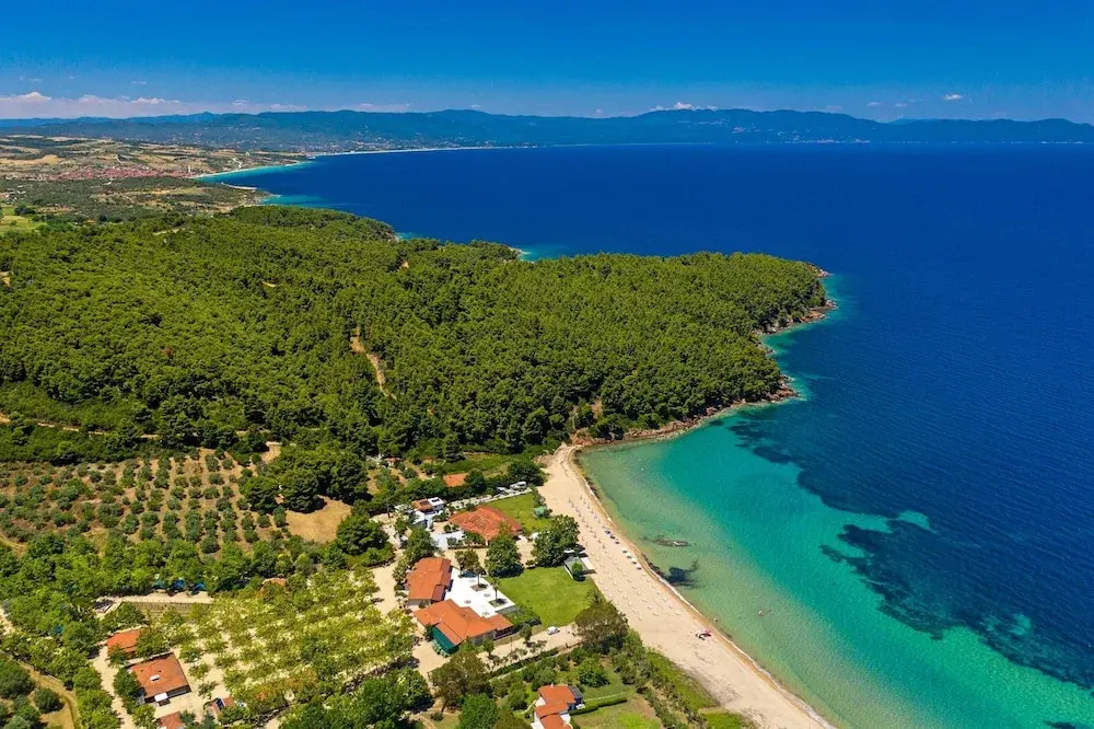 Komitsa Luxury Apartments, ,