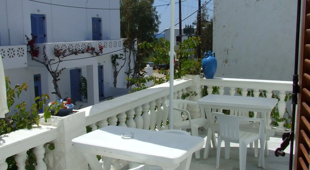 Balcony & Terrace