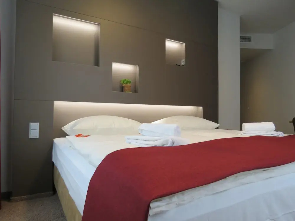 1 Bedroom Standard Triple room