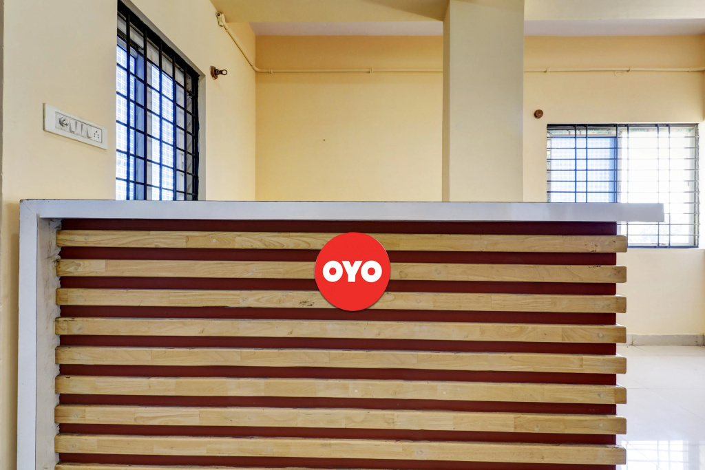 Hotel O S.L.V Boarding & Lodging