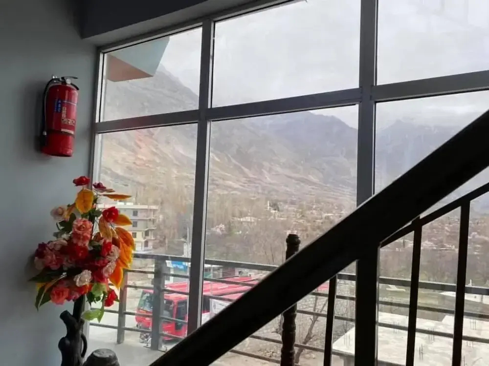 Balcony & Terrace