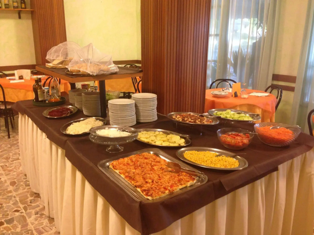 Hotel photo 11