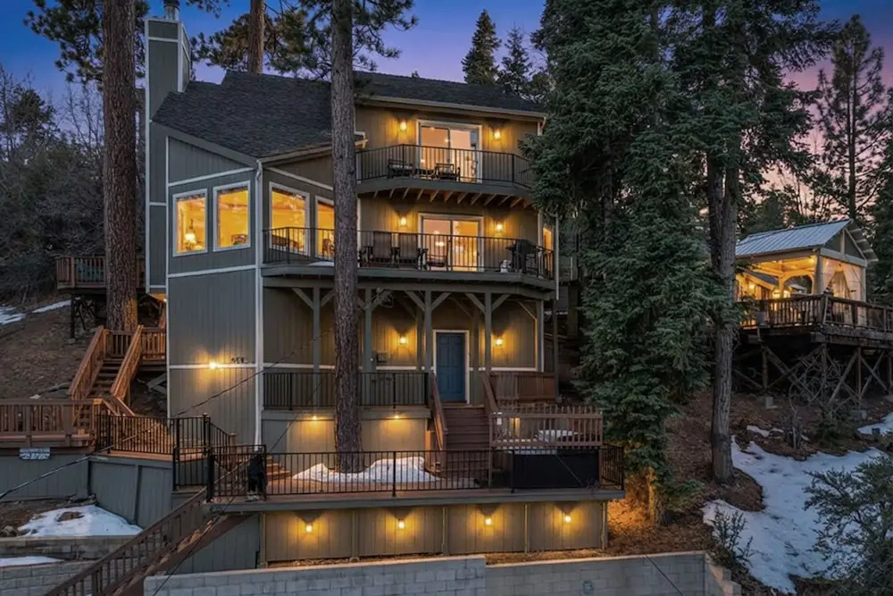 23 - Big Bear Lakeview Lodge 3 Bedroom Home