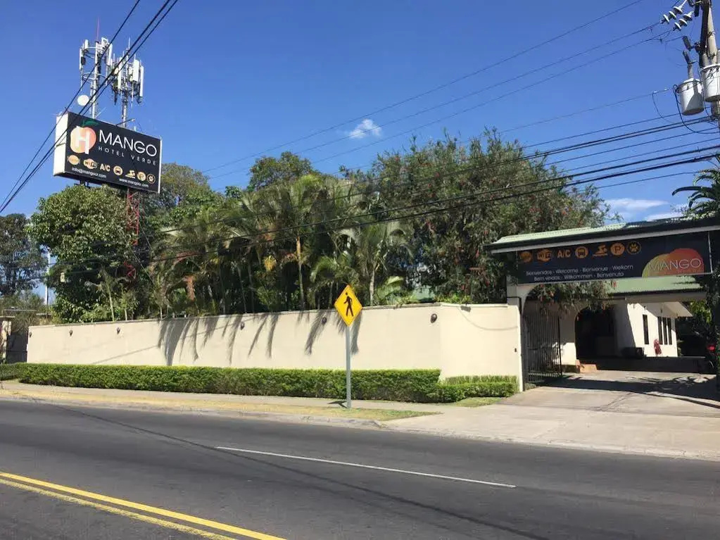 Hotel Mango