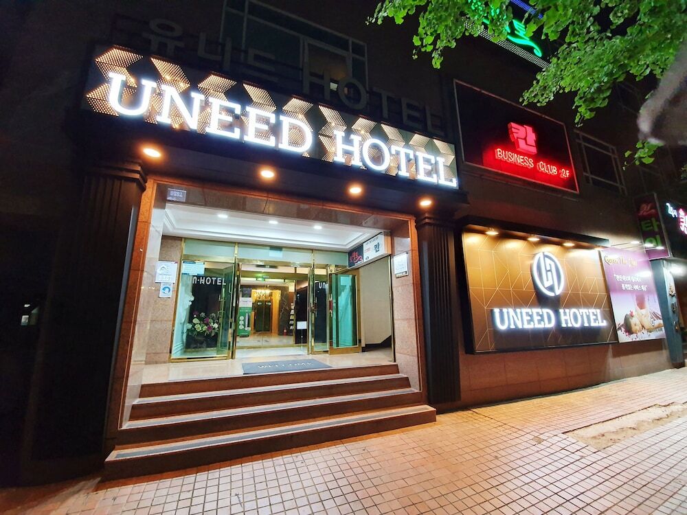 Uneed Hotel image