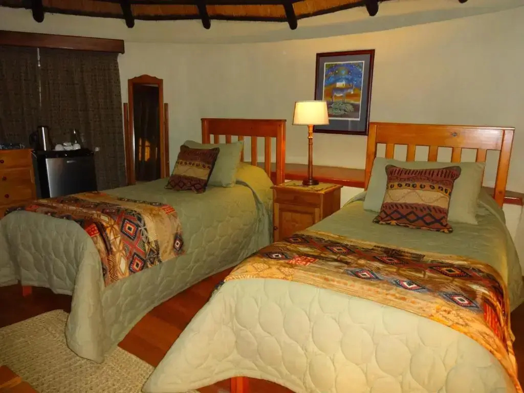 Standard Double room with balcony (full double bed)