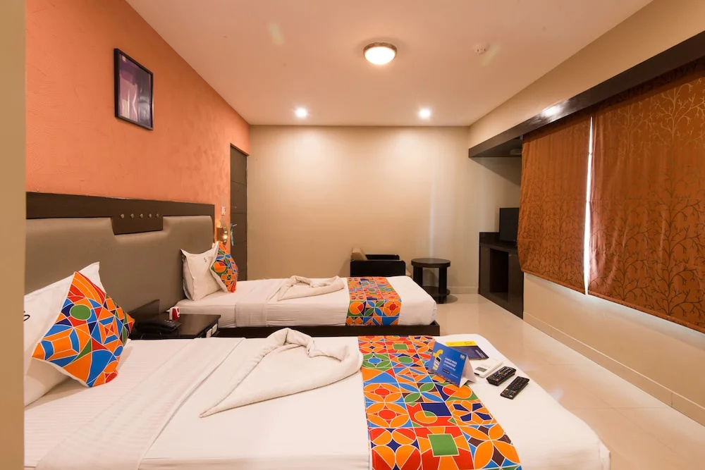 FabHotel Santhome Inn - Chambres