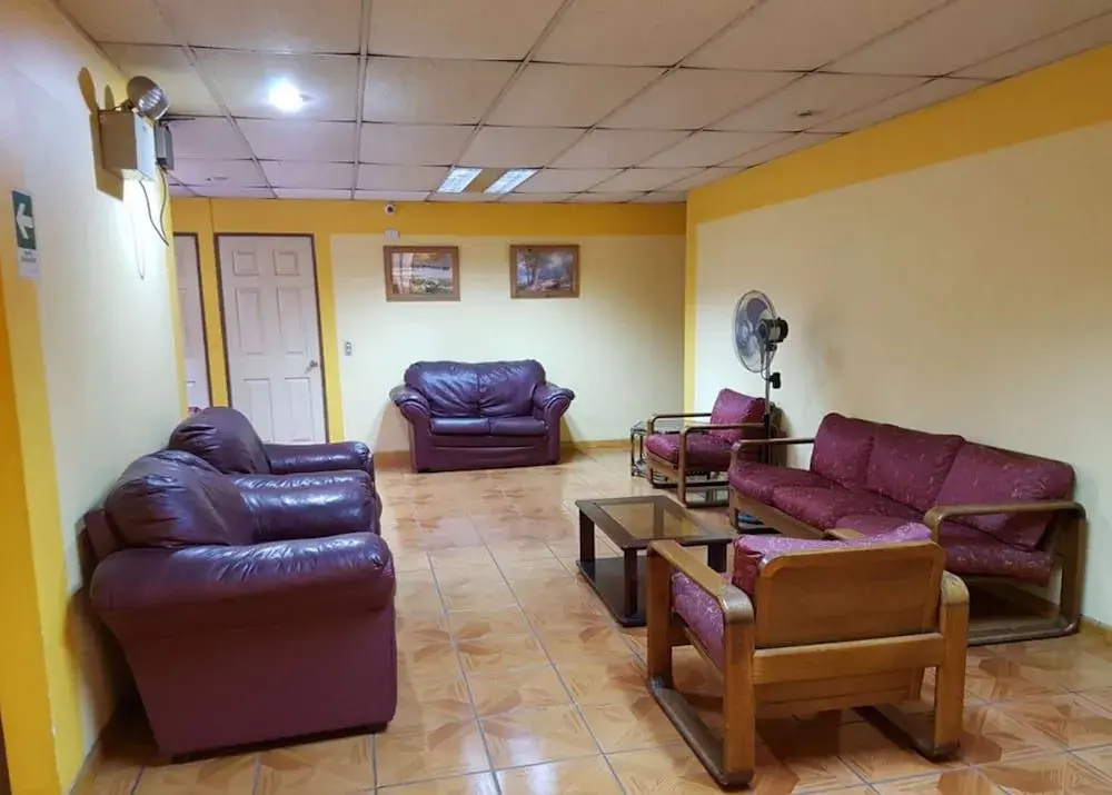 Hotel Intillanka