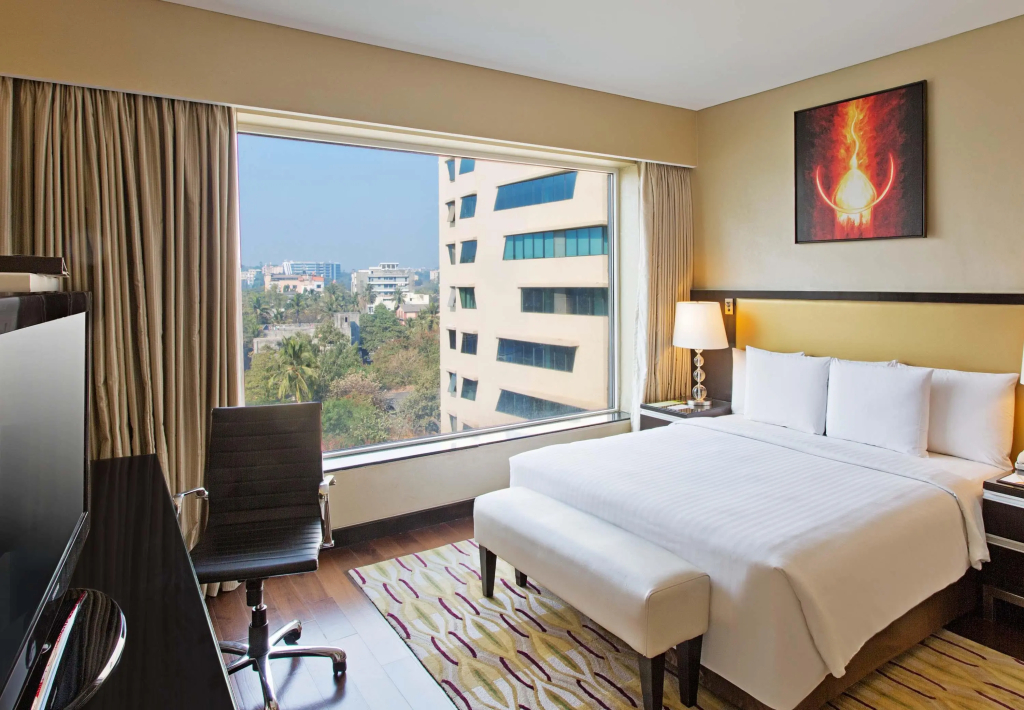 Courtyard by Marriott Mumbai International Airport - фото 3