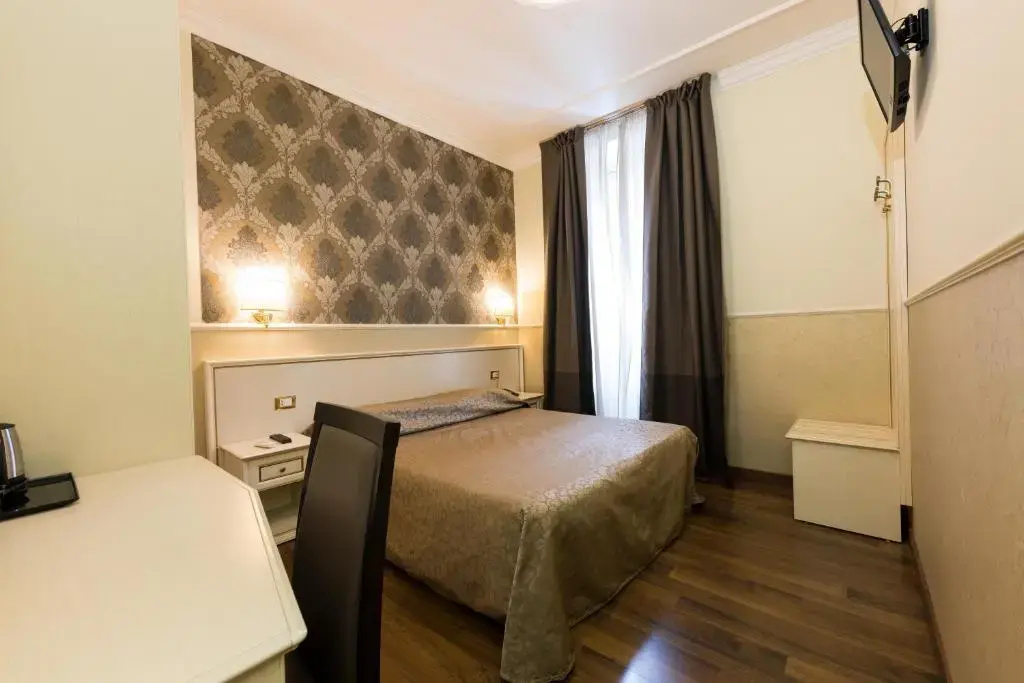 Hotel Anfiteatro Flavio - Chambres