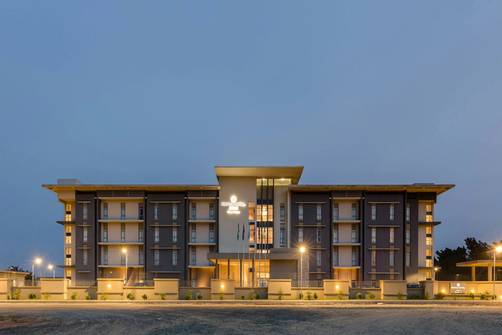 Hotel photo 12