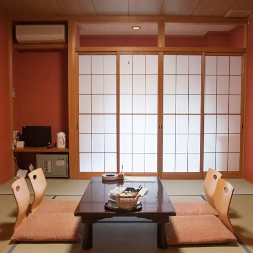 Standard room with mountain view